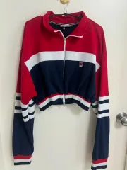 必須アイテム クロップド ジャージ FILA(フィラ) (キム・コーディ)