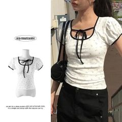 【 リボンパフスリーブ小花柄Tシャツ 】ローズリングフラワー ホルターネック レトロ トップス 半袖 バレエコア エニワンモア anyonemore binary01 acubiclub wonderwonder codibook dholic nugu 韓国