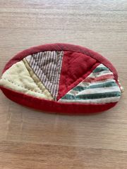 ハンドメイド　小物入れ　布製　パッチワーク　小さめ中古品