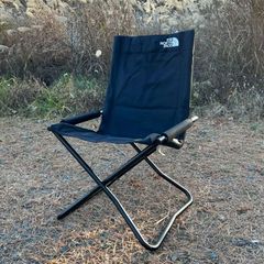 Supreme Coleman Folding Chair 折りたたみ椅子 - メルカリ