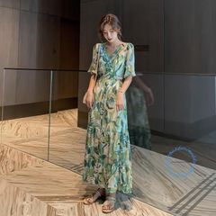 Item thumbnail for item 8a634d2a-d0dc-41d6-8d53-9c5901ac4d95