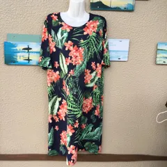 セール　五分袖ワンピースボタニカル　ネイビー