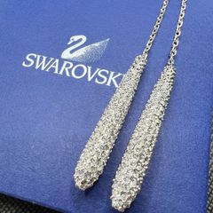 スワロフスキー ピアス LOUISON ロング 正規品 新品 箱付 - メルカリ