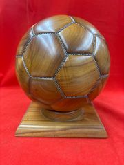 FEK22 モビリア/デセデ サッカーボールクッション レザー - メルカリ