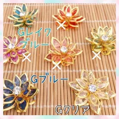 クリアー×ゴールド 大メタルフラワーパーツ フレームとラインストーン24mm 透明 桃色 ももいろ 桜 さくら サクラ 梅 紫陽花 あじさい 蓮 秋桜コスモス 雪の結晶 入園式入学式 ハロウィン クリスマス ピアスイヤリング ハンドメイド手芸 春夏秋冬 2個N
