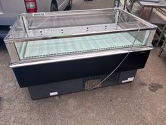 （中古）三菱ショーケース　SR-MG581BRA　1500 × 910× 810　福山通運支店止め