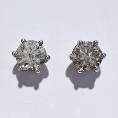m.mom様　4本爪2段PT天然ダイヤモンドピアス 計１ct ソーティング付き m.mom様 4本爪2段PT天然ダイヤモンドピアス 計1ct ソーティング付き