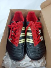 未使用　アディダス　adidas　スパイクシューズ　キッズ　子供用　約22㎝　レッド　ブラック　ホワイト　イエロー　３本線