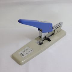 Item thumbnail for item d18a0fdc-5faa-4a45-82b0-85d9709568ff