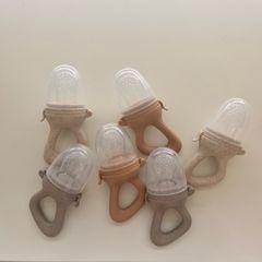 Baby food feeder
