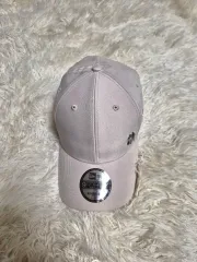 一度届きました New Era 9FORTY ニューヨーク ヤンキース 帽子