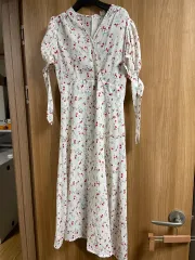 フラワー パータン ボリューム パフ 袖 ONE PIECE