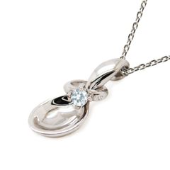 ESTELLEミルフローラ◇K10WGぷちダイヤ付き星と月モチーフネックレス