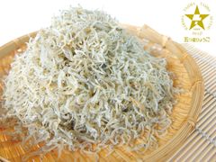 ふっくらご飯のお供に ふぞろい上乾ちりめん【兵庫県淡路島産】