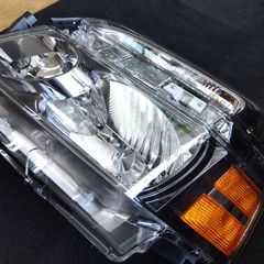 プロフィアLEDヘッドライトハイビームHID クリア - メルカリ