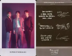 【中古】コレクションカード(男性) SUPER JUNIOR-K.R.Y./集合(3人)/膝上・背景黒・ライト赤・裏面印刷サイン・メッセージ入り/CD「1st Mini Album When We Were Us(COOL Ver.)」封入特典団体フォトカード