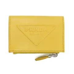 良品✨PRADA 長財布　サフィアーノ　メタルロゴ　レモンイエロー　レディース PRADA 三つ折り財布 トライアングルロゴ サフィアーノレザー