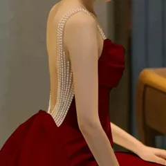 パールに大き目リボンがオシャレで美しい イブニングドレス