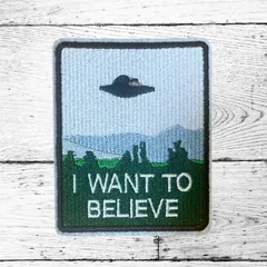 386 刺繍ワッペン アイロンプリント UFO Xファイル 映画 手芸 スマホのサムネイル