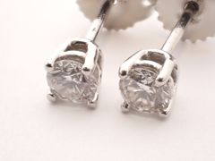 TIFFANY&Co.(ティファニー) Pt950 スタッドダイヤモンド ピアス プラチナ ダイヤ ピアス1.5g