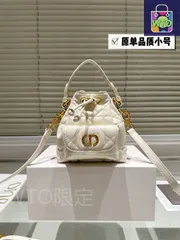 【今日特価】DIOR ディオール カロ バケットシリーズ 大きなトゥイルドステッチが特徴-WTO輸入2