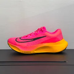 2025年最新】ズームフライ5 ピンクの人気アイテム - メルカリ 