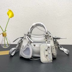 バレンシアガ BALENCIAGA 2WAY ショルダーバッグ ザ ファースト シティ レザー シルバー