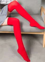 【追加入荷しました！】【送料無料！】【レディス　赤無地　ニーハイソックス】８０デニール　カラー無地　オーバーニーソックス＜赤無地：フリーサイズ＞80knee【クリスマス】【ハイソックス】【靴下】【カープ女子】