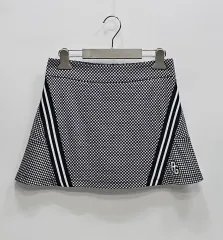新品タグ付き】韓国パーリーゲイツ 総柄フリル ストレッチ