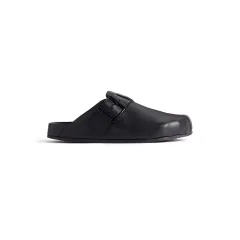 2025年最新】crocs balenciagaの人気アイテム - メルカリ