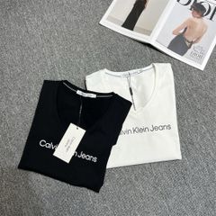 新品タグ付　CALVIN KLEIN JEANS カルバンクライン　Tシャツ Vネック　ロゴ　半袖 男女兼用