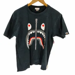 アベイシングエイプ A BATHING APE シャークプリント半袖Tシャツ メンズ JPN：M のサムネイル