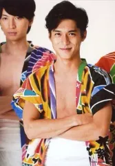 【中古】生写真(ジャニーズ) 関ジャニ∞/錦戸亮/上半身・衣装黄色・白・腕組み・背景白/デビュー10周年記念コンサート「十祭」 錦戸亮フォトセット