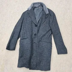 2025年最新】Loro Piana チェスターコートの人気アイテム - メルカリ