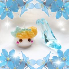 シンデレラほっぺちゃんとガラスの靴／キーホルダー／サン宝石