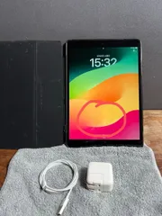 Apple iPad Pro 10.5インチ/64GB/Wi-Fi/電池健康90.8%/HW198