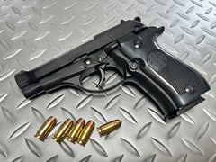 ゴリラ・警視庁捜査第8班 風間使用 スズキ ベレッタ M92SB 未発火品