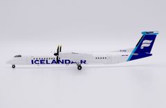 ANA DHC-8-300型 JA801K ボンバルディア 1:200・Q300 ANA DHC-8-300型 JA801K ボンバルディア 1:200・Q300 - メルカリ