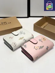 【今日特価】Coach コーチ クラシック財布 原版牛皮使用、精緻な仕上がりと充実した内部構造-WTO輸入2