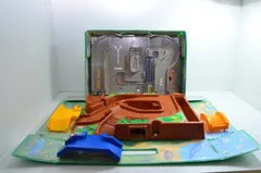 【美品】　Takara Tomy　タカラトミー　トミカ　つかながるおでかけ立体マップ