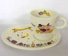 【中古】マグカップ・湯のみ(キャラクター) ダッフィー＆シェリーメイ(ハロウィーン) マグカップ＆トレー 「東京ディズニーシー10thアニバーサリー」 東京ディズニーシー限定