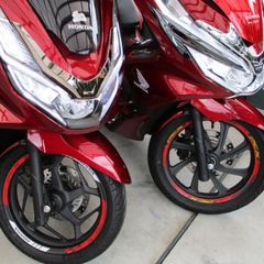 2025年PCX(JK05/KF47)ahm・レッグディフレクター❗️❗️ - メルカリ