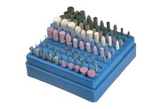 組合せセット NO.880 異形/青色軸付砥石/ゴム砥石/牛革砥石/スポンジゴム砥石/羊毛バフ/ダイヤビット小/ダイヤビット大 赤色軸付砥石/赤色軸付砥石 9種類 このセットひとつだけで多種類の材料の研磨・研削・切削加工に使用できます 100本 3mm/3.2