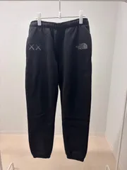 2022 NWOT MENS THE NORTH FACE x KAWS 1986 RETRO MOUNTAIN