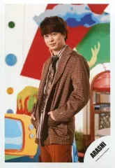 【中古】生写真(ジャニーズ) 嵐/櫻井翔/膝上/アルバム 「This is 嵐」MV＆ジャケ写オフショット/公式生写真