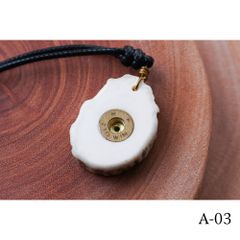 エゾ鹿 エゾシカ 鹿角輪切 ネックレス ハンドメイド 手作り1点もの [A-03]