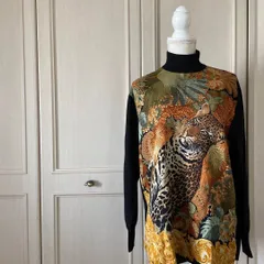 19 イタリア ニット セーター 長袖 ハイネック 花柄 黒 アニマル 総柄 お呼ばれ　デート　オフィスカジュアル　食事会　エレガント