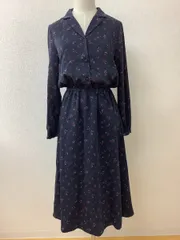 GLACIER　黒紺に赤花柄ワンピ ウエストゴム