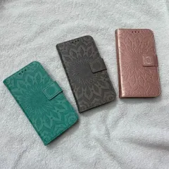 手帳型スマホケースiPhone15iPhoneケース（彫りフラワー/グリーン/ピンク/ブラウン）