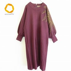 専用 斎藤都世子　ニット　濃紺ドット　上着裾フレアー　スーツ 斎藤都世子ニット濃紺ドット上着裾フレアースーツ新品